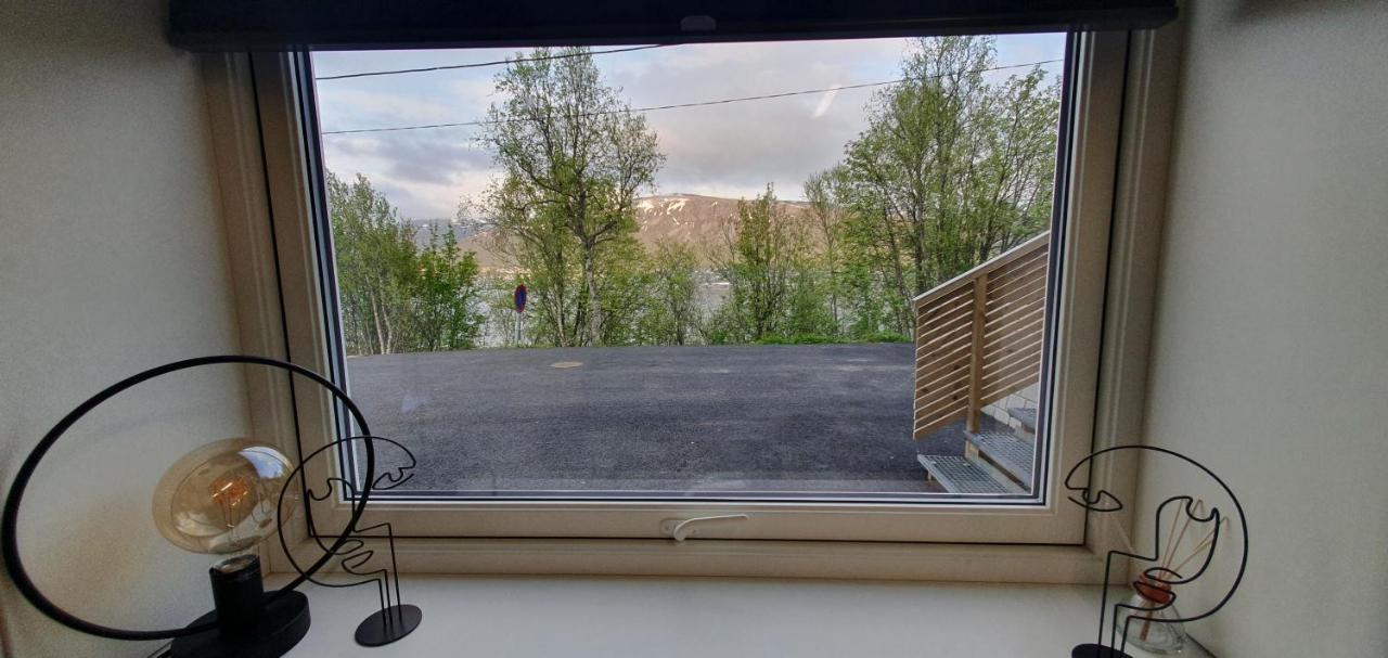 Tromsoapartment Silent Area With Nice View I Have Warm Caravan For Rent Same Place, 4 People Dış mekan fotoğraf